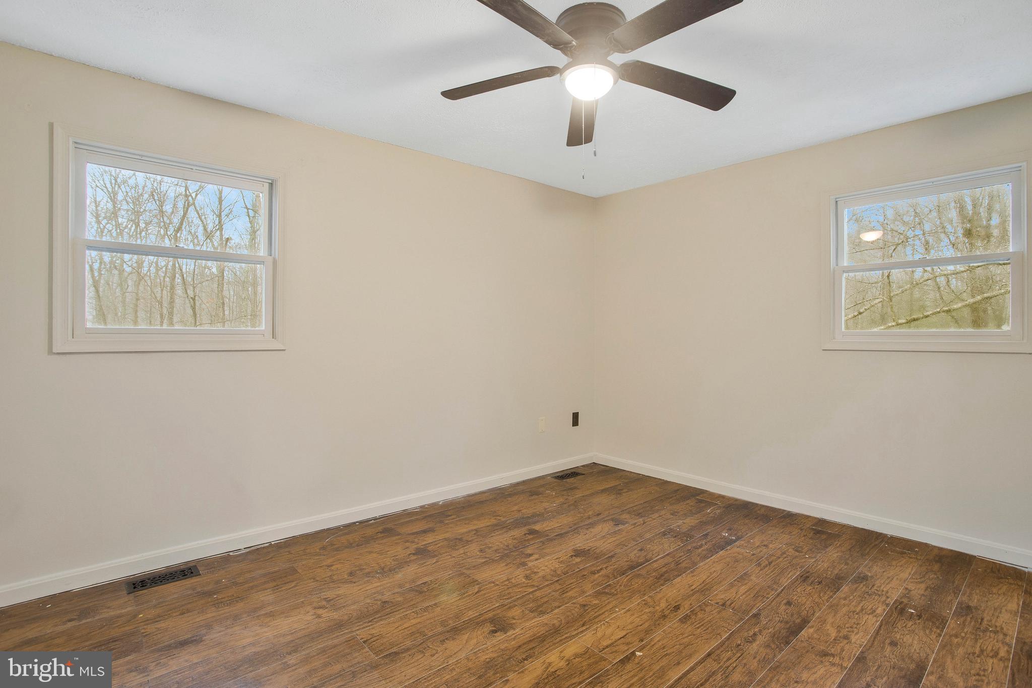 BEVERLY ESTATES - Residential