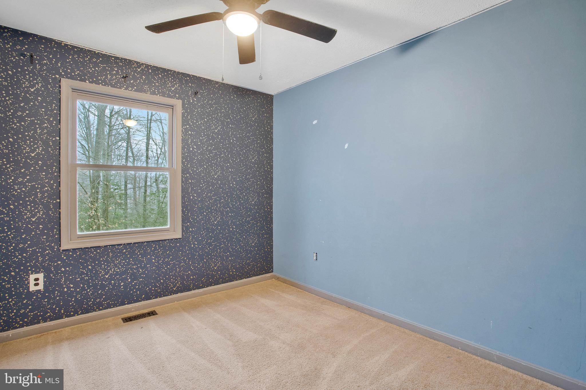 BEVERLY ESTATES - Residential