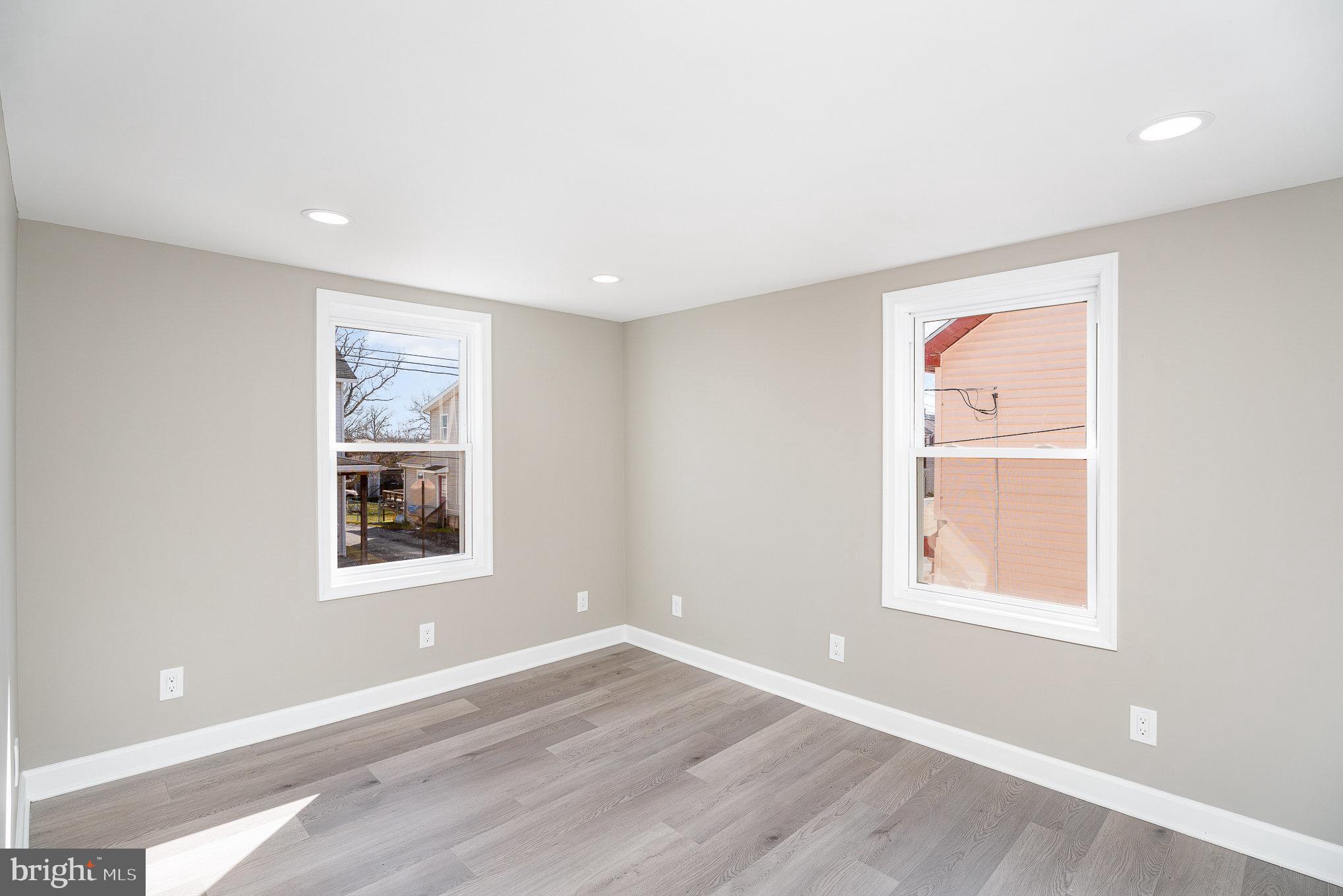 OBERLIN - Residential