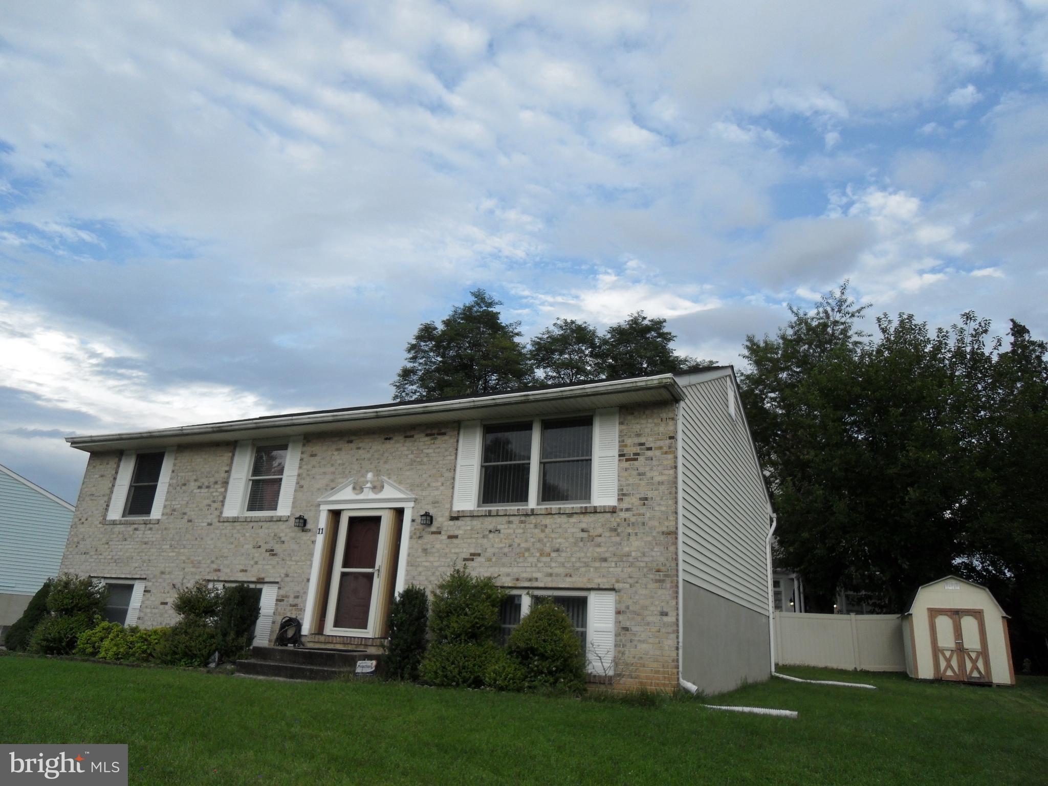 JULIAN WOODS - Residential