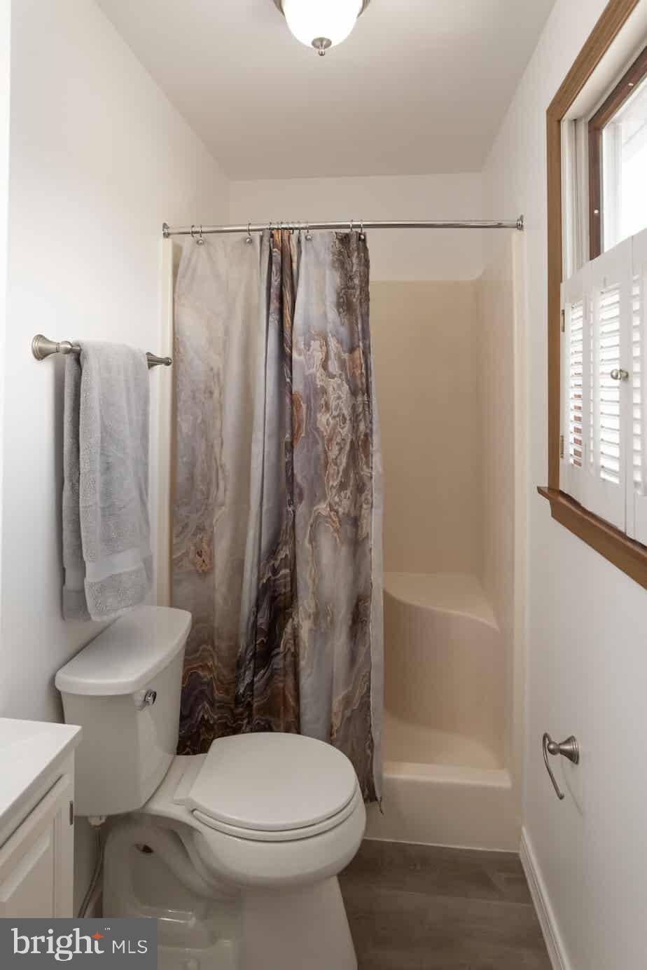 MT AIRY VILLAGE - Residential