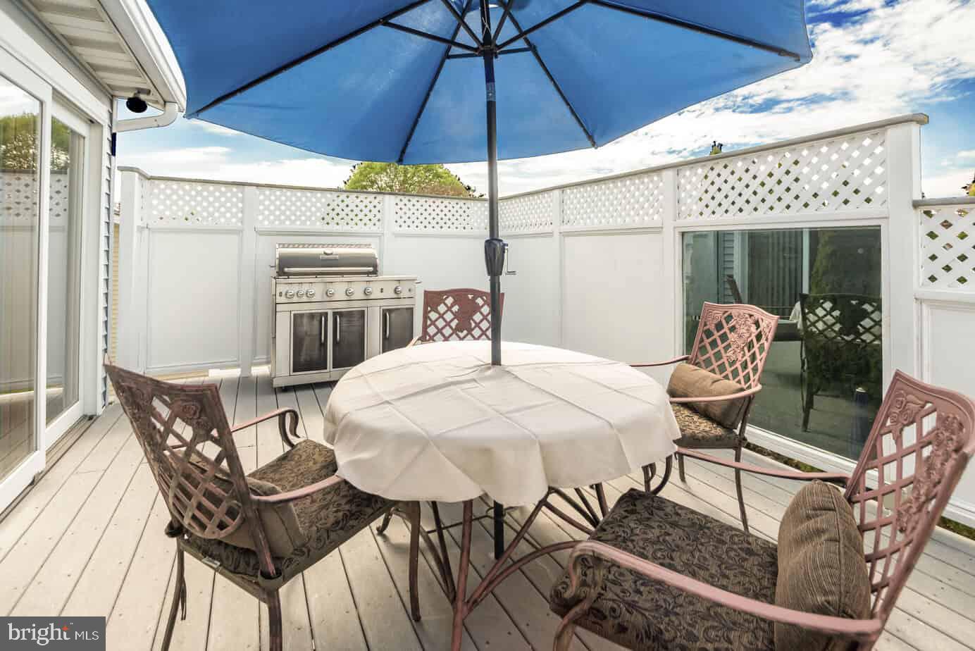 MT AIRY VILLAGE - Residential