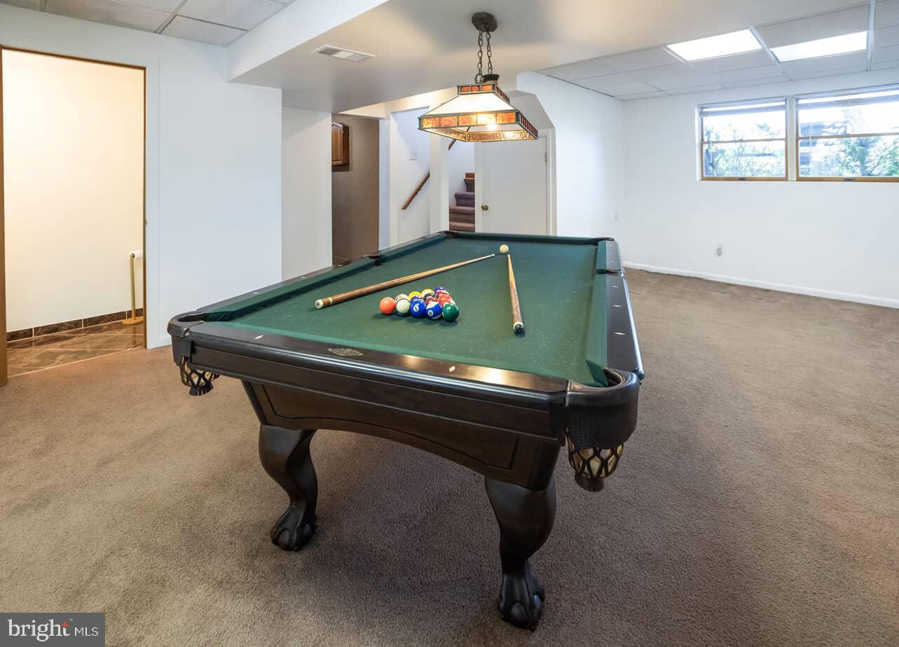 MT AIRY VILLAGE - Residential