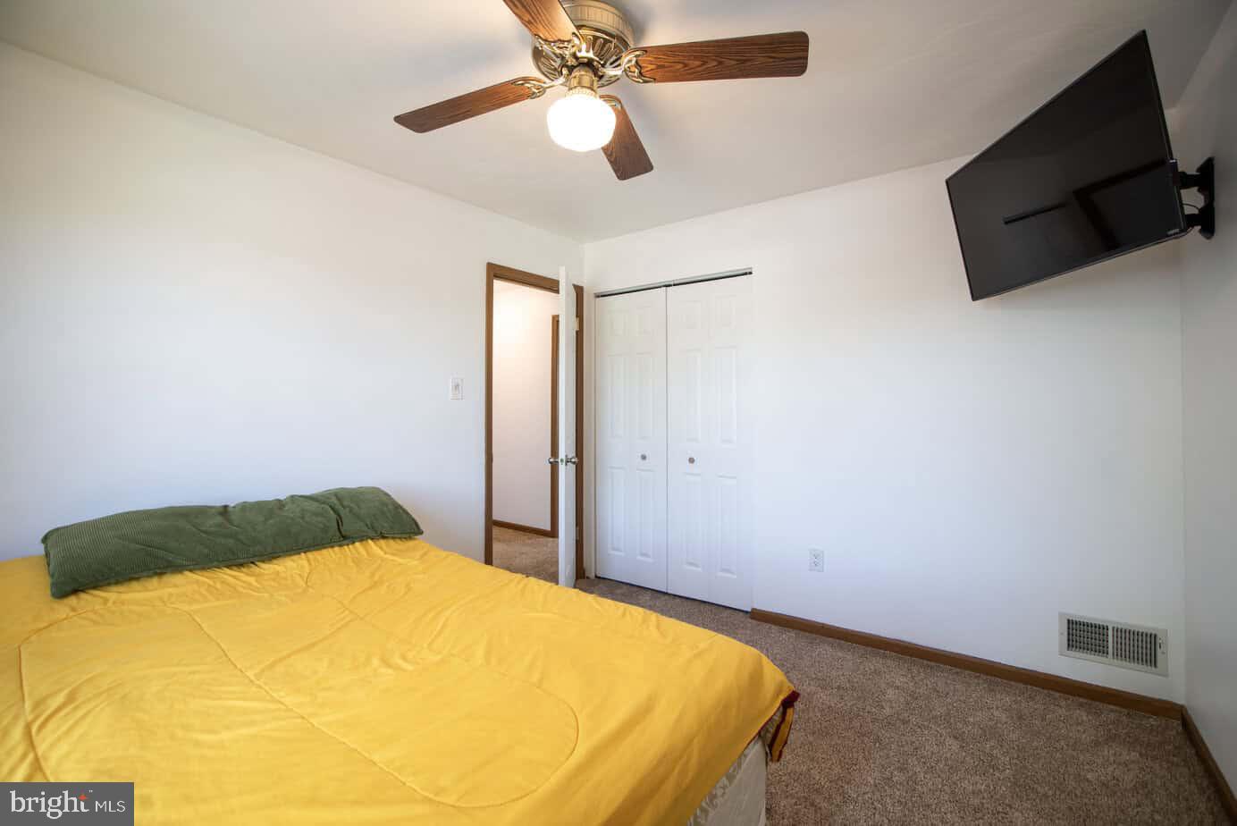 MT AIRY VILLAGE - Residential