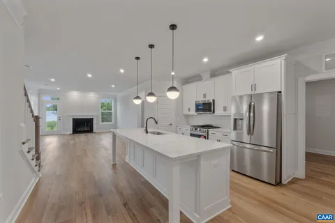MLS: 661938