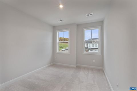 listing image 36
