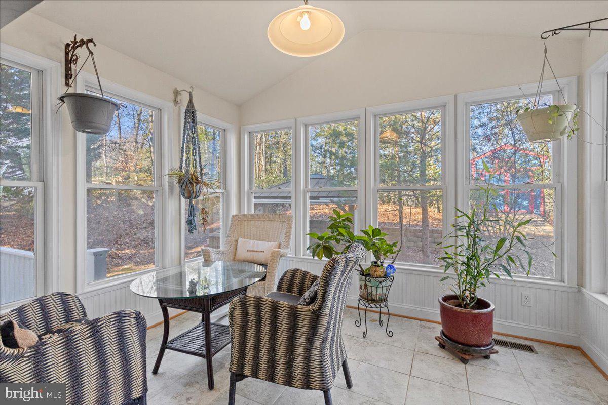 RIVERWOOD FARMS - Residential