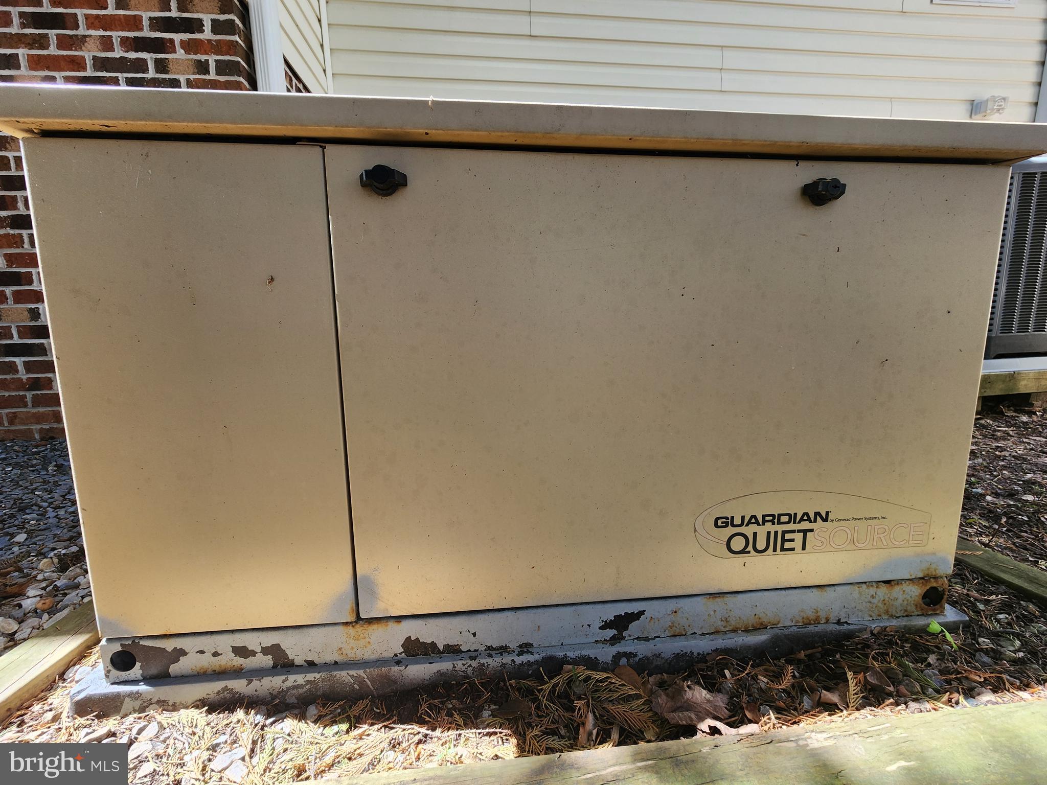 RIVERWOOD FARMS - Residential