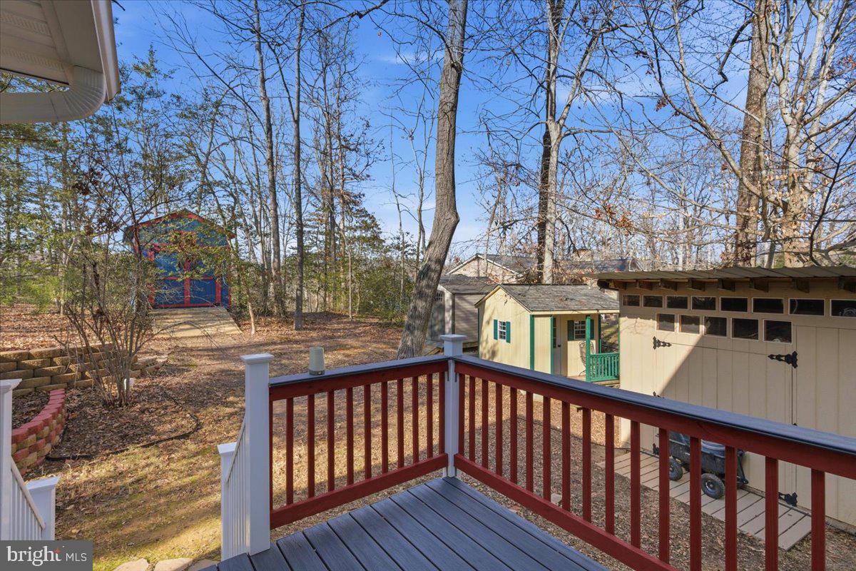 RIVERWOOD FARMS - Residential