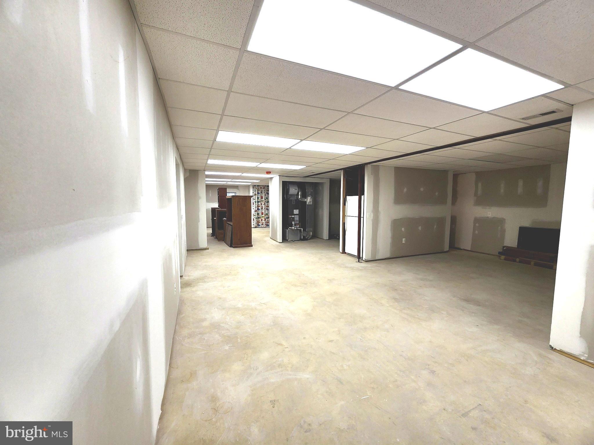 RIVERWOOD FARMS - Residential