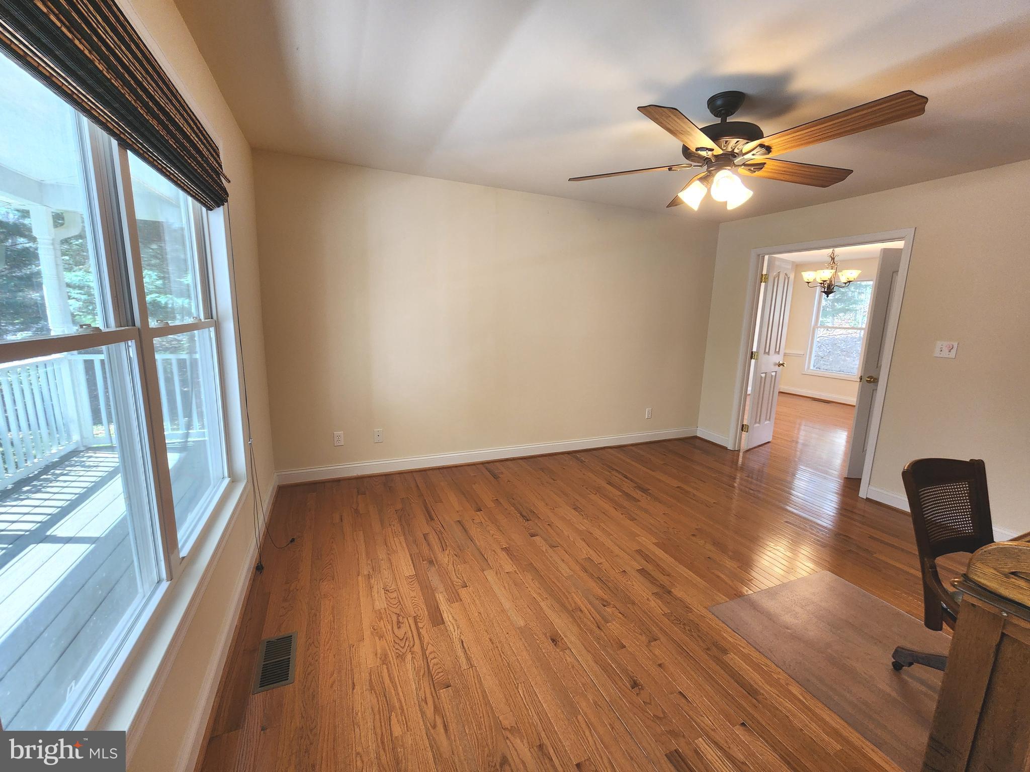 RIVERWOOD FARMS - Residential