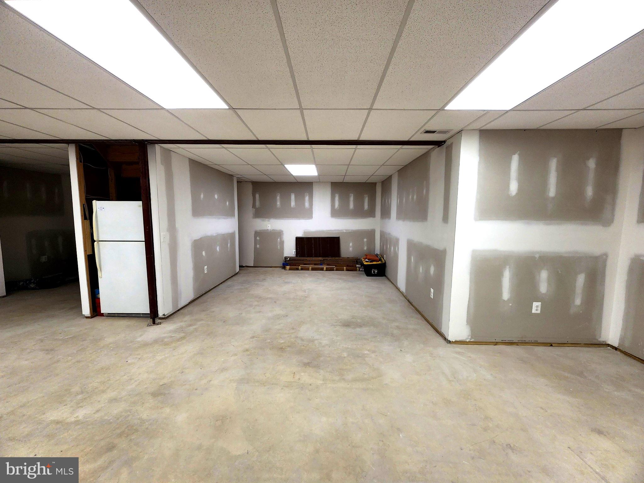 RIVERWOOD FARMS - Residential