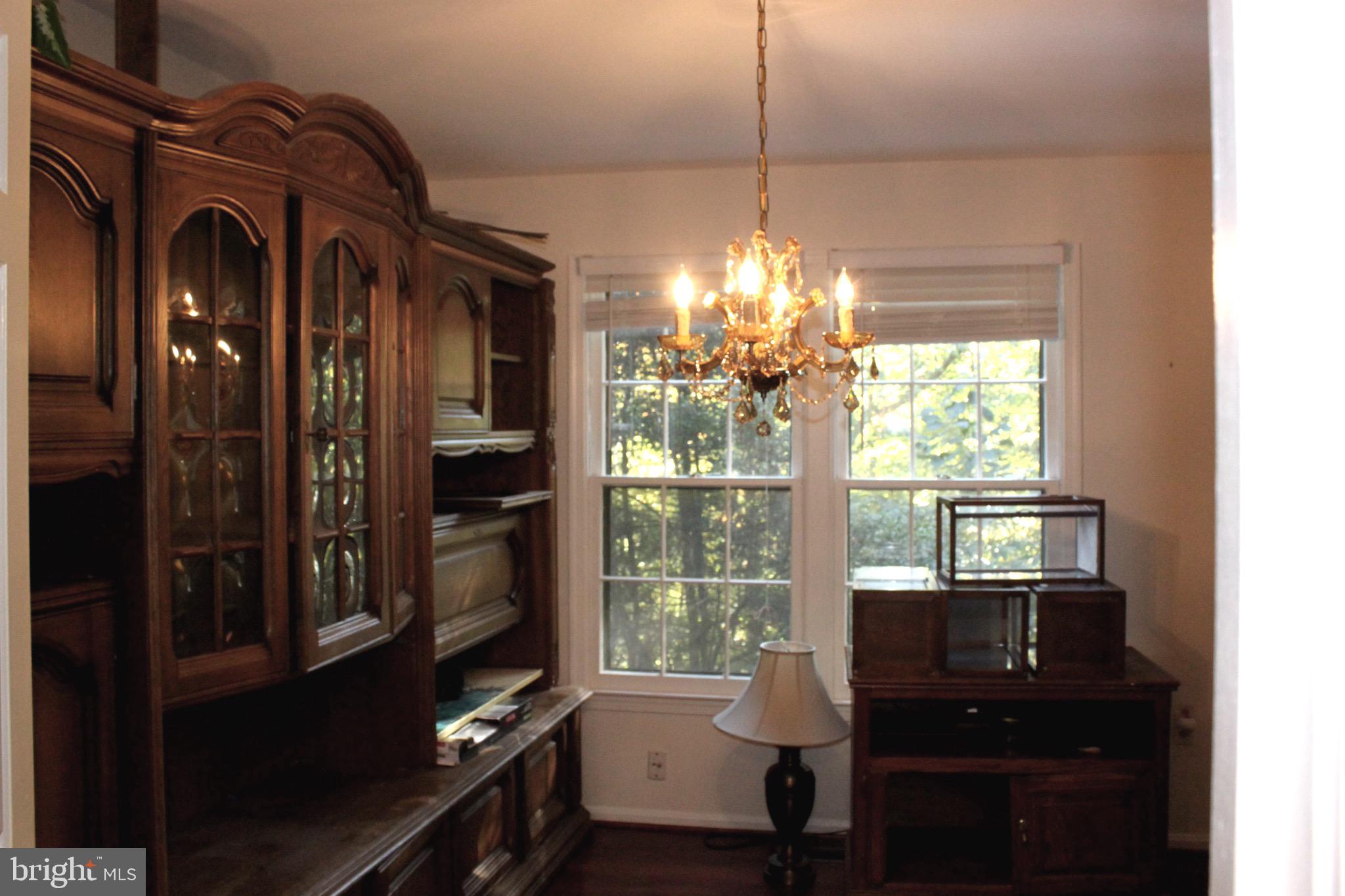 RESTON - Residential Lease