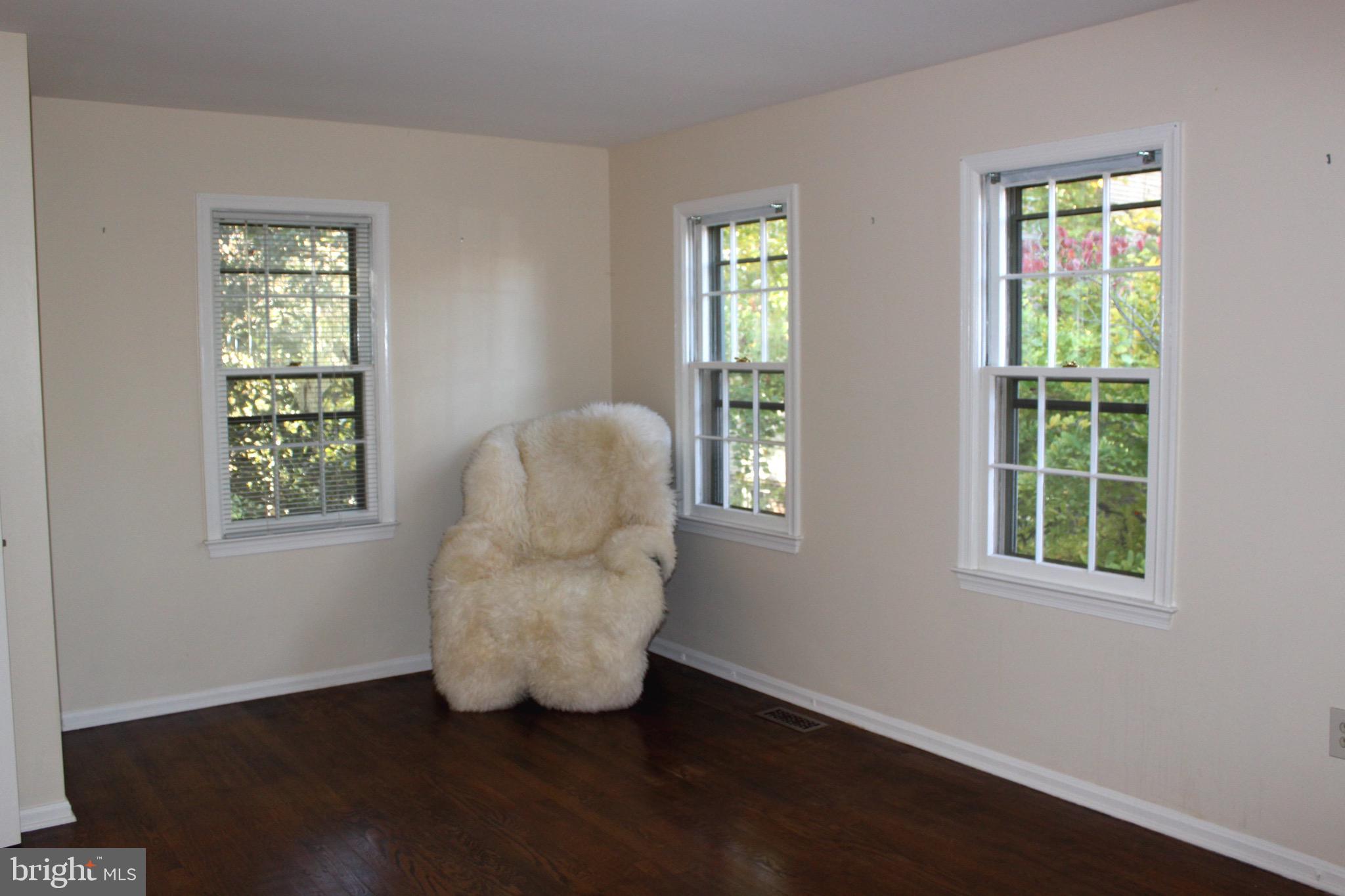 RESTON - Residential Lease