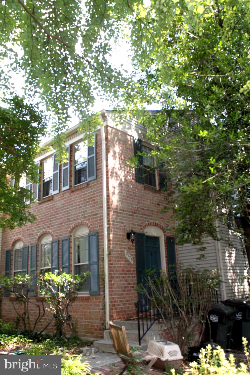 RESTON - Residential Lease