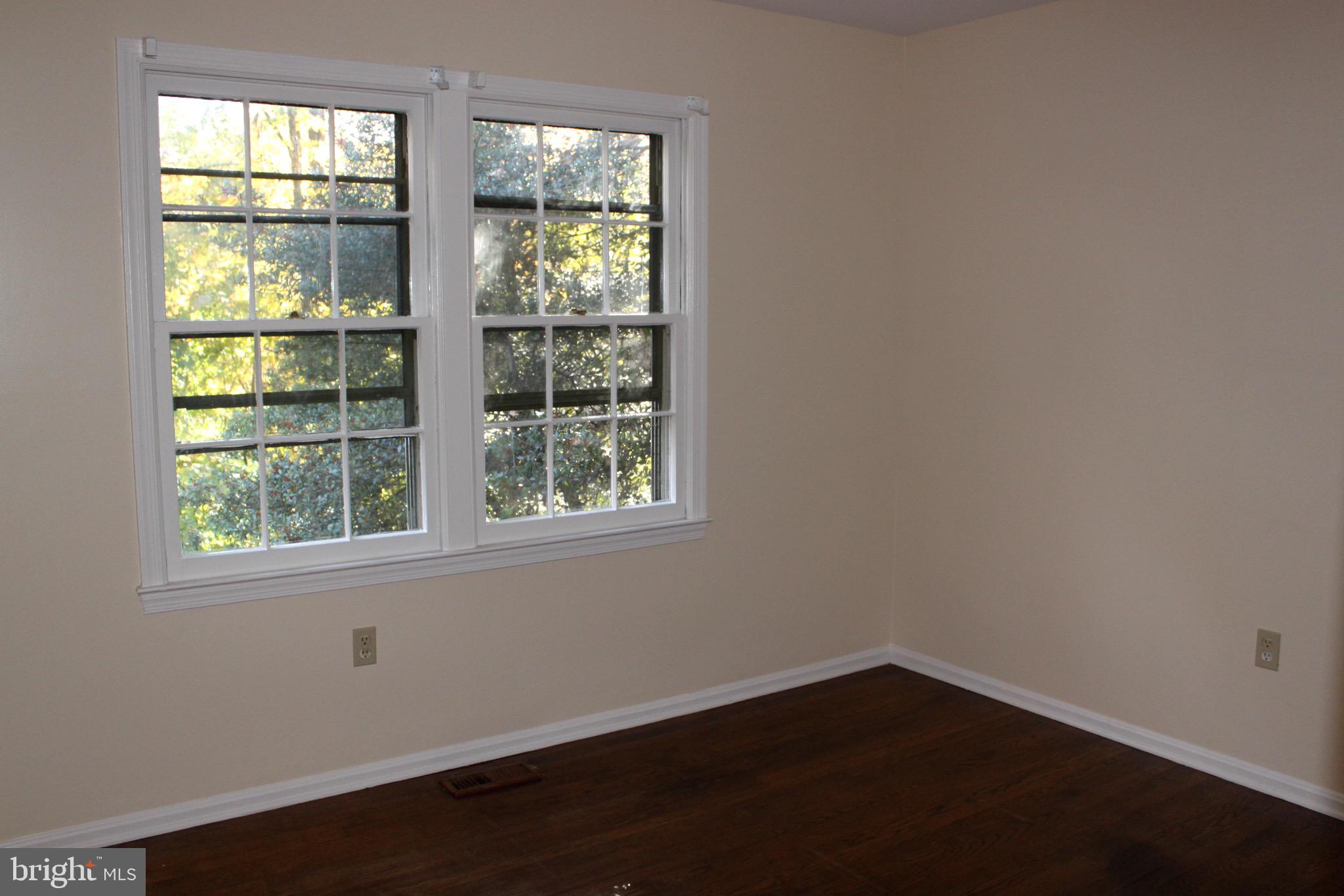 RESTON - Residential Lease