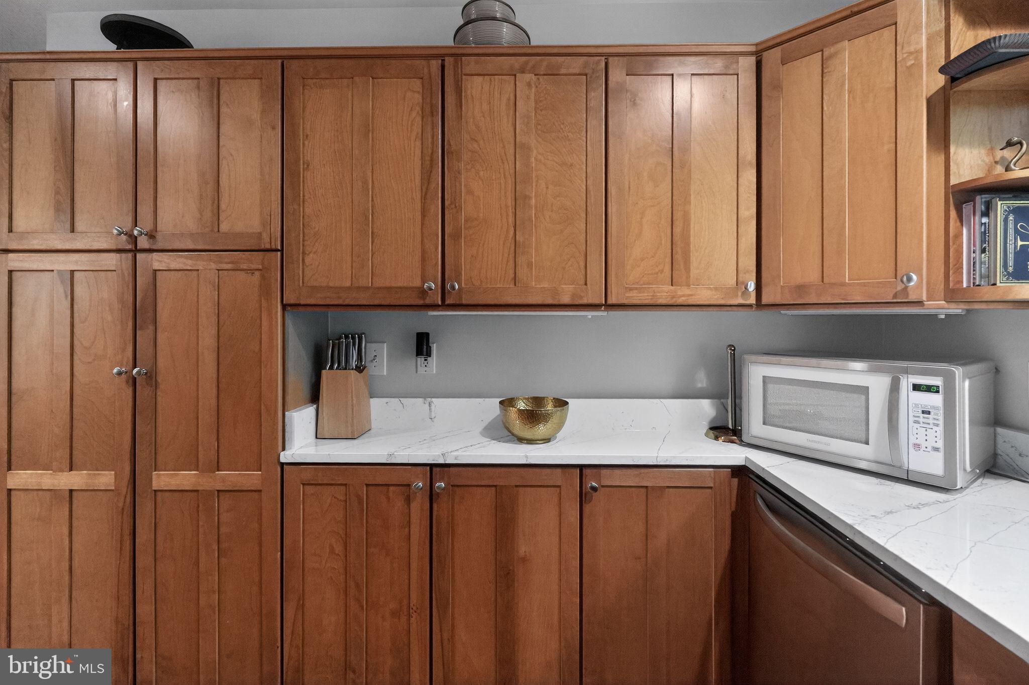 COLUMBIA PINES - Residential