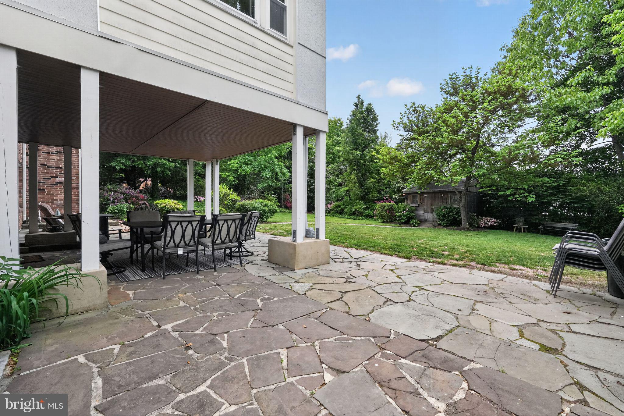 COLUMBIA PINES - Residential