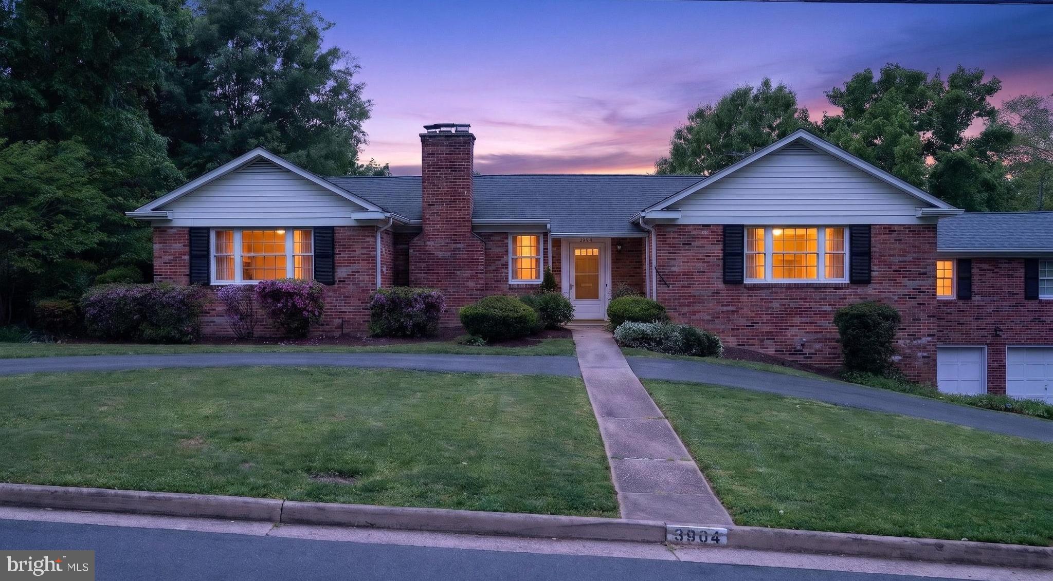 COLUMBIA PINES - Residential