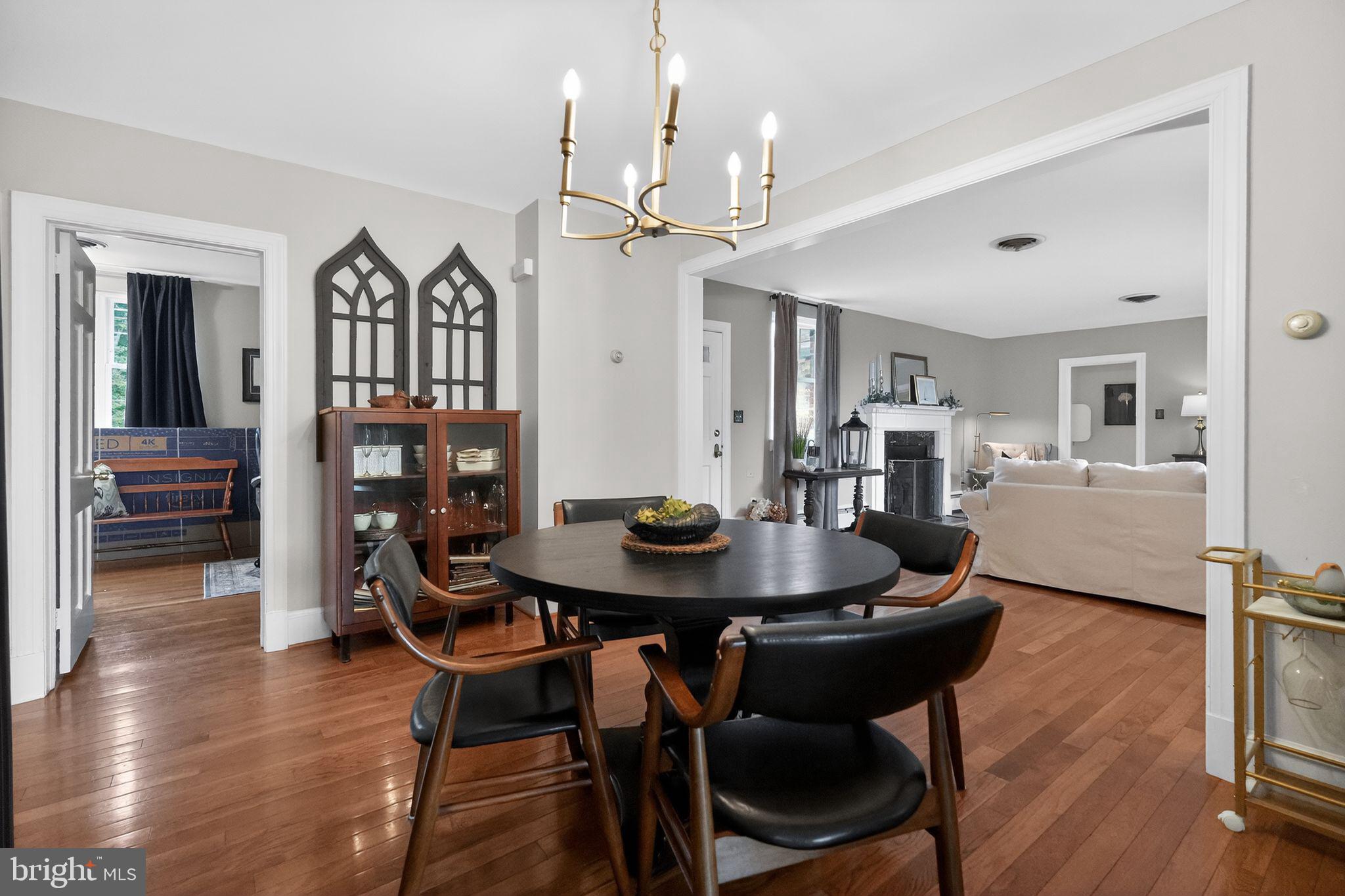 COLUMBIA PINES - Residential