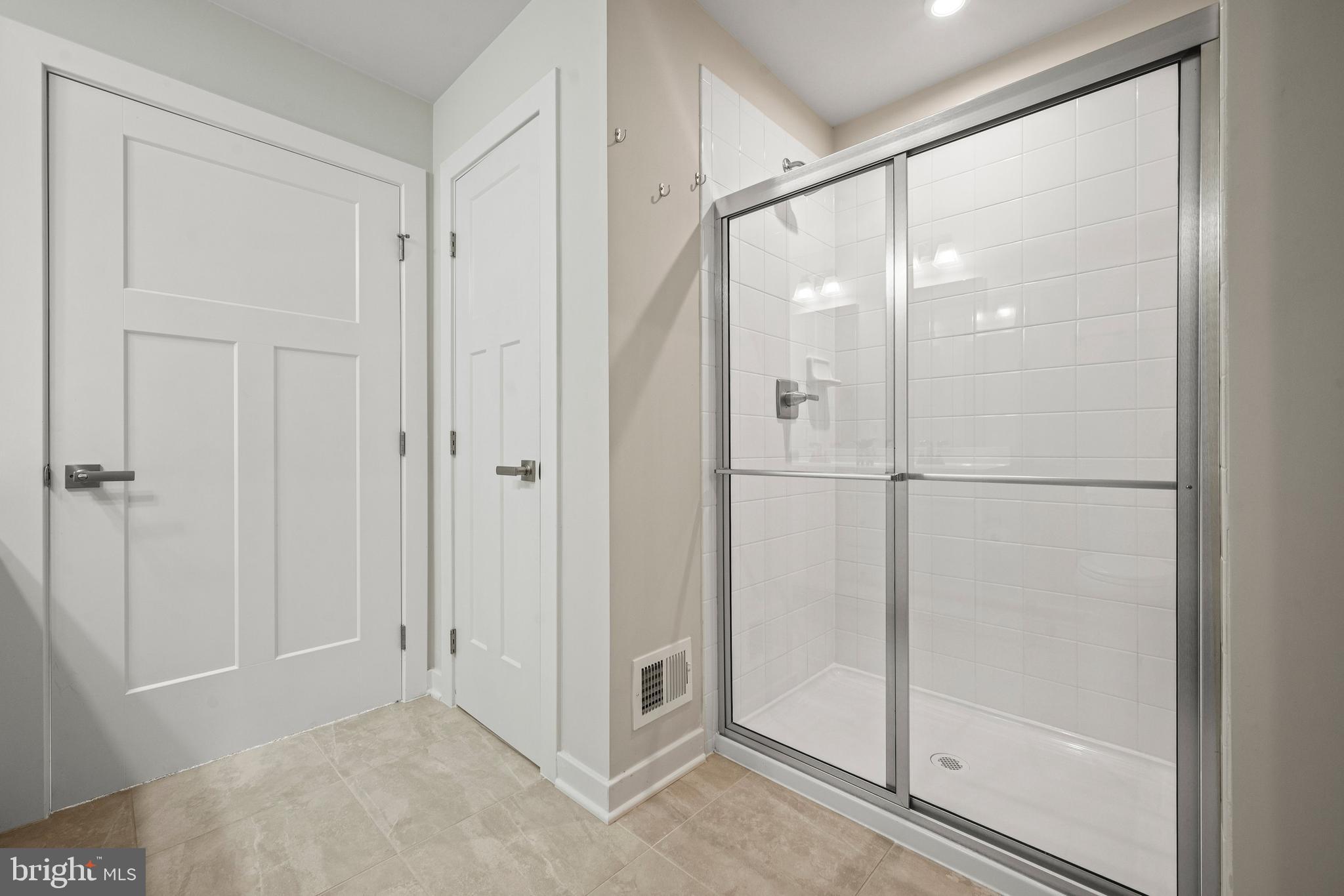 ARCADIA NORTH - Residential