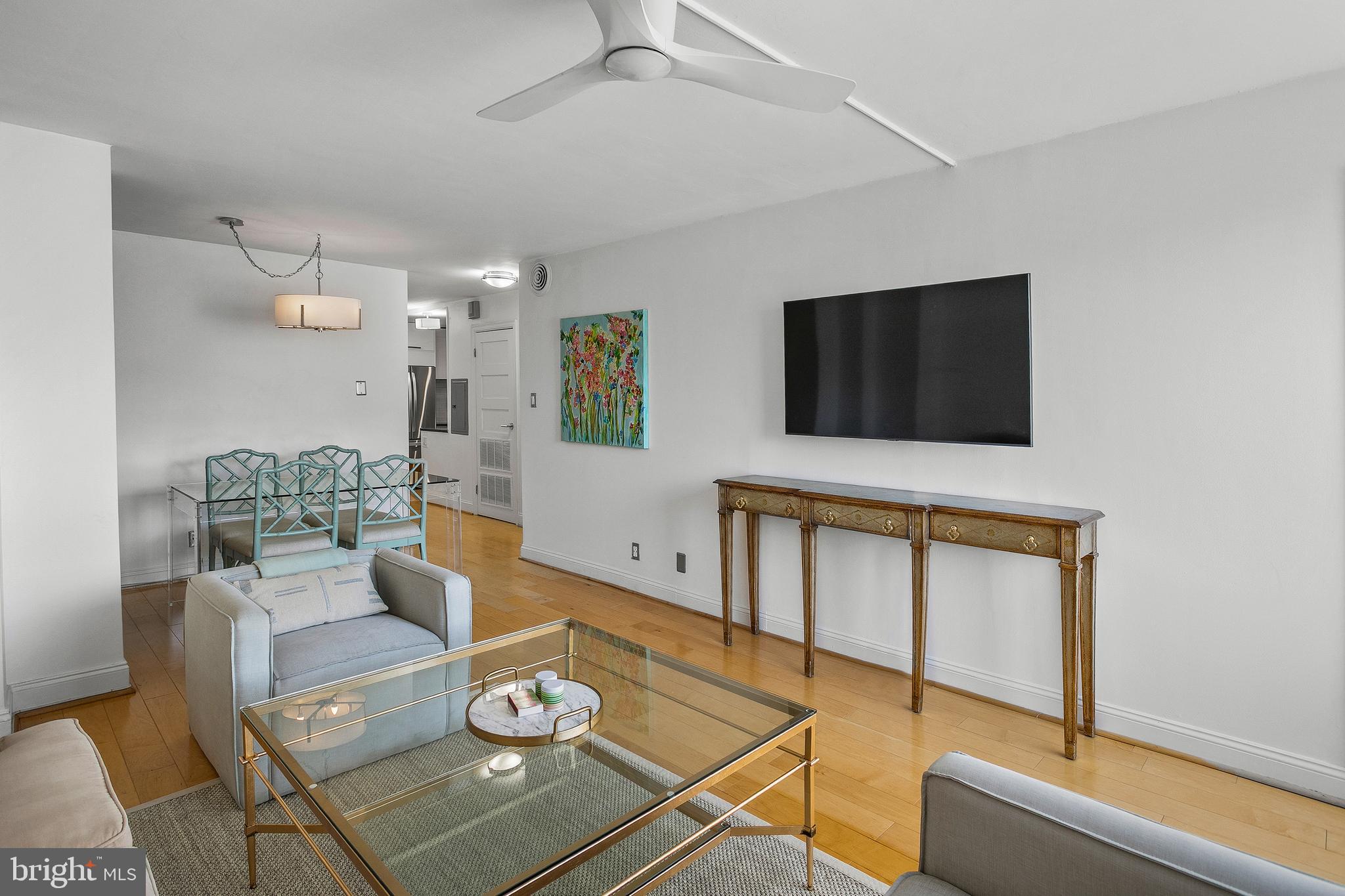 3 WASHINGTON CIRCLE NW 603