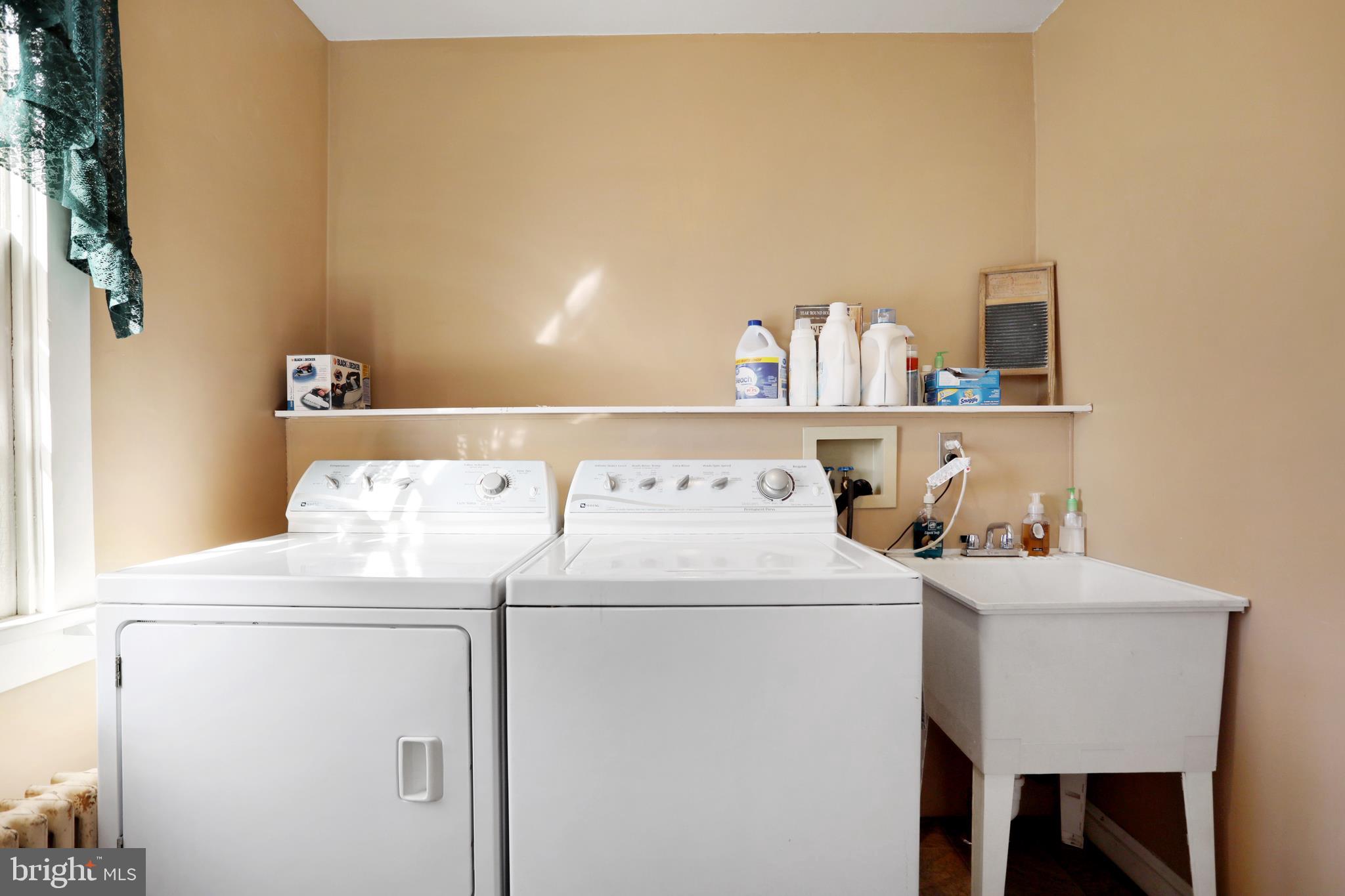 GREENBERRY HILLS - Residential