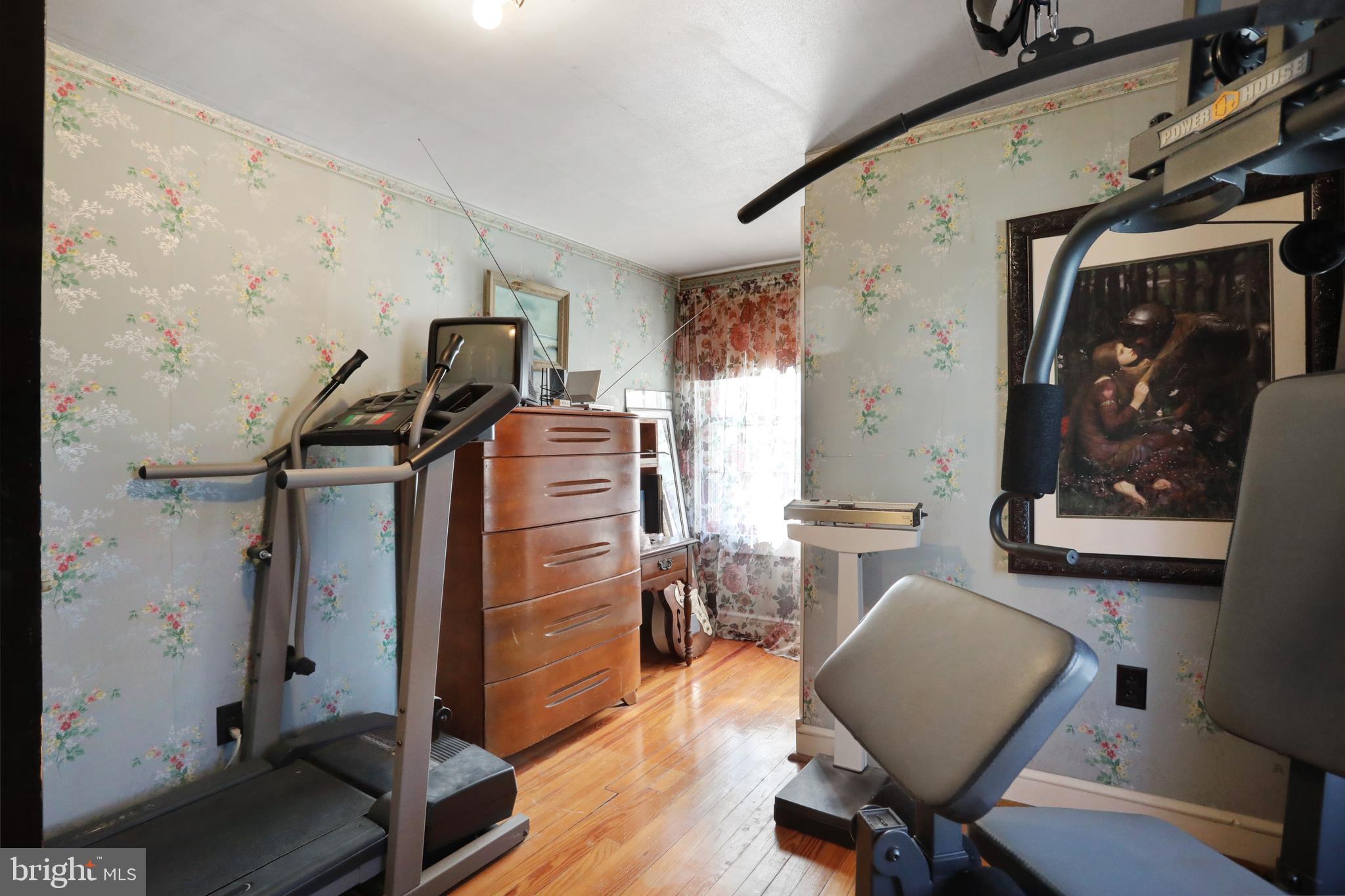 GREENBERRY HILLS - Residential