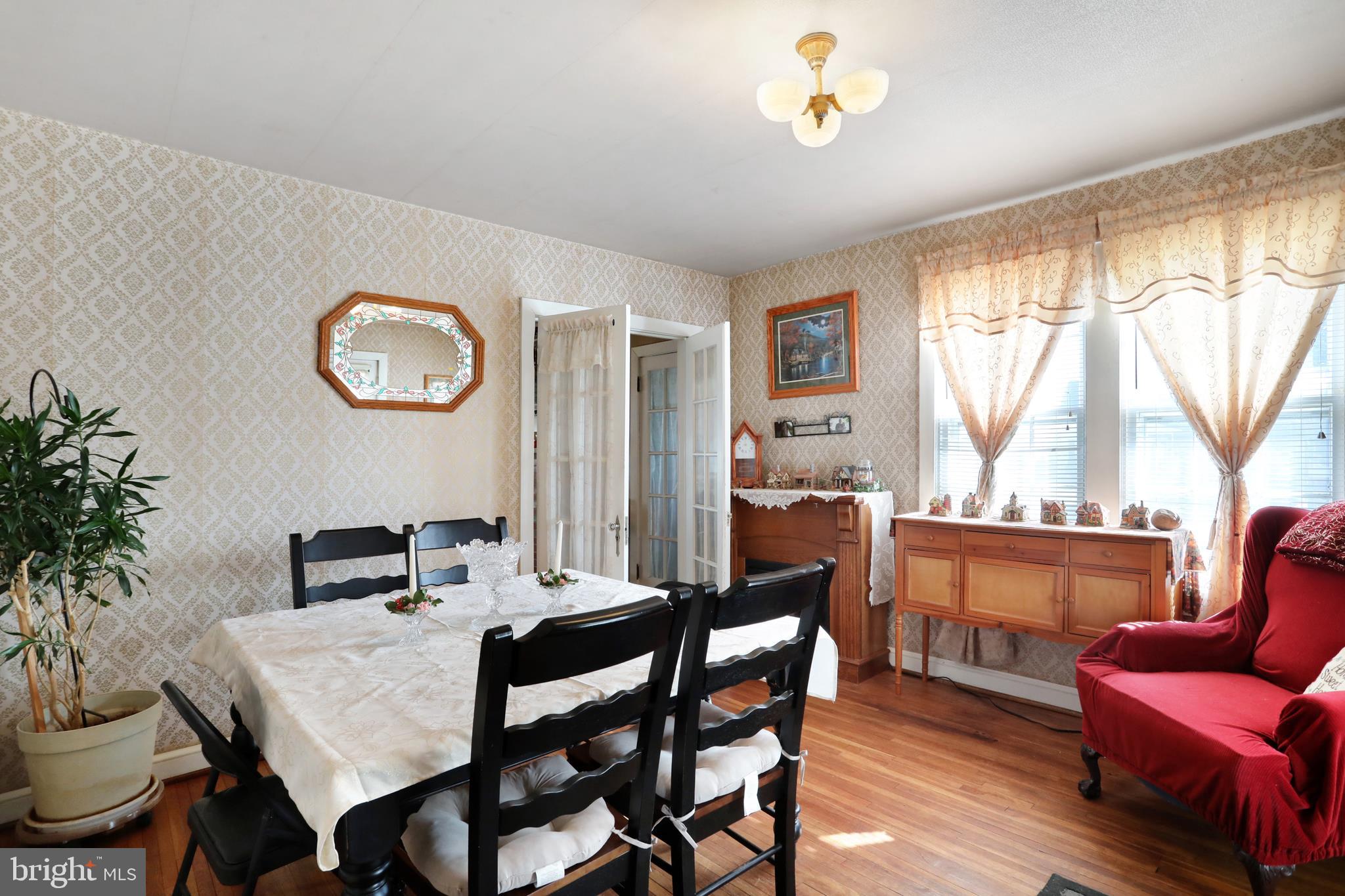 GREENBERRY HILLS - Residential