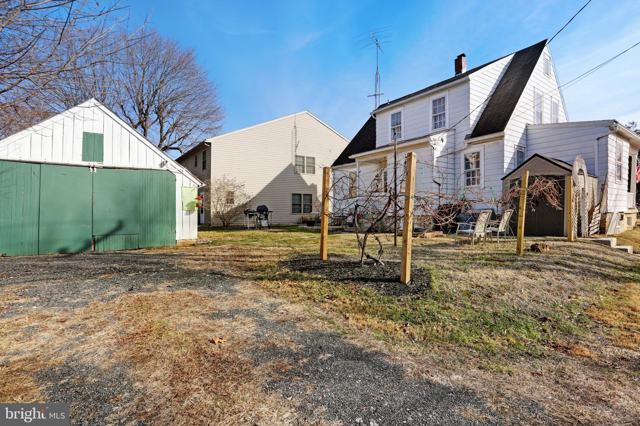 GREENBERRY HILLS - Residential