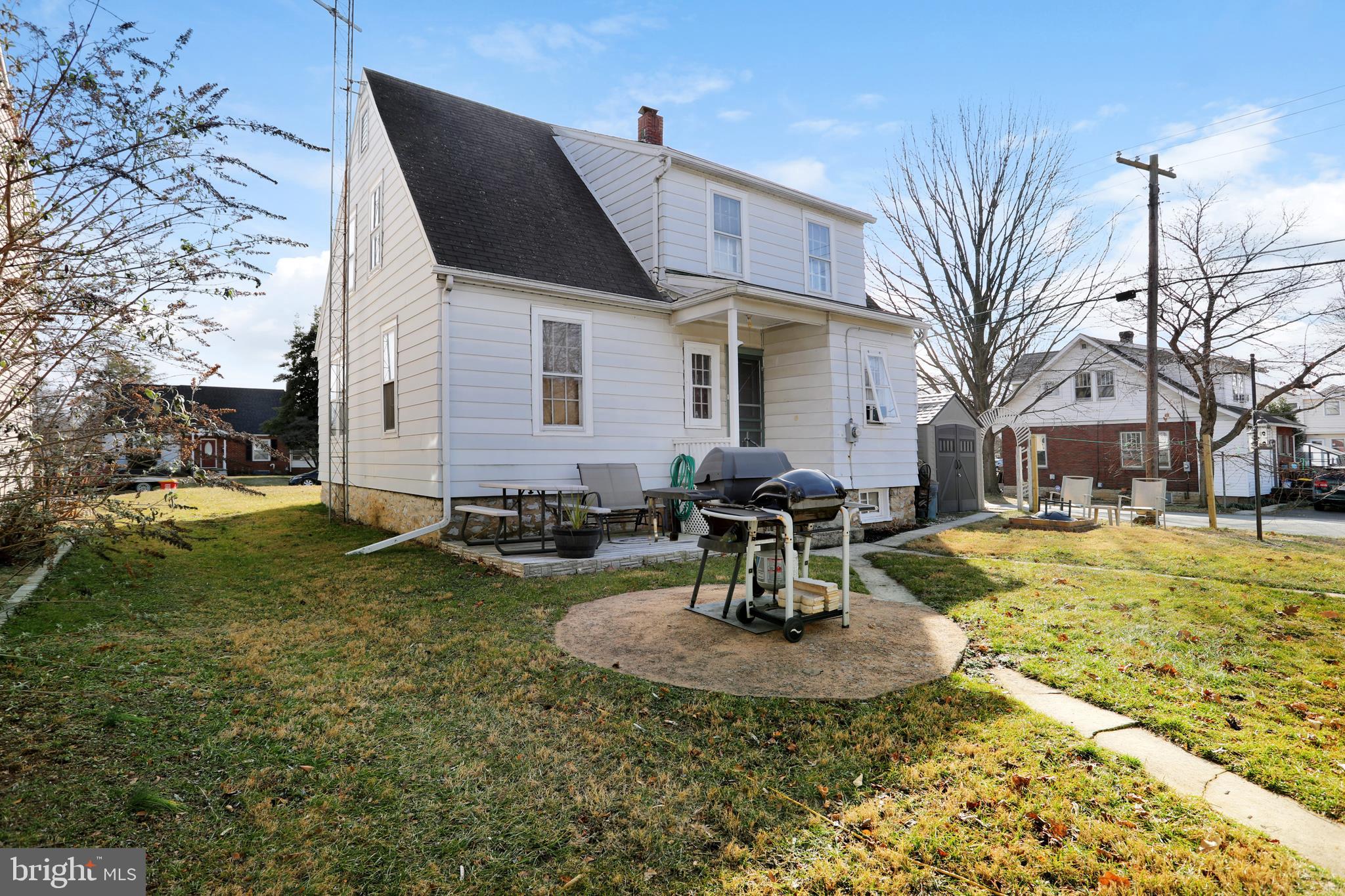 GREENBERRY HILLS - Residential