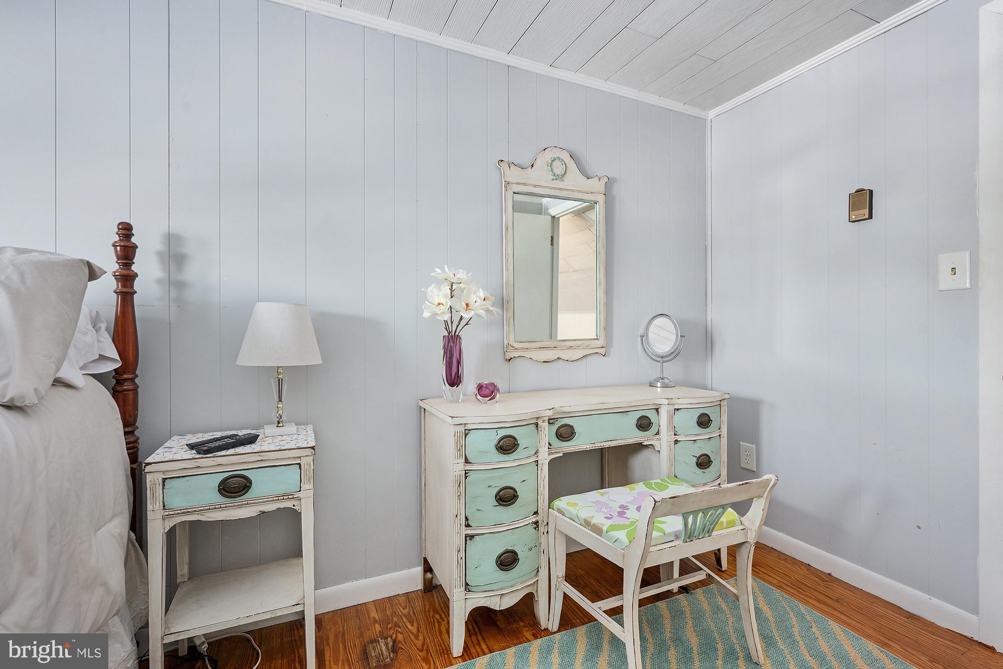 WESTMINSTER ELECTION DISTRICT - Residential