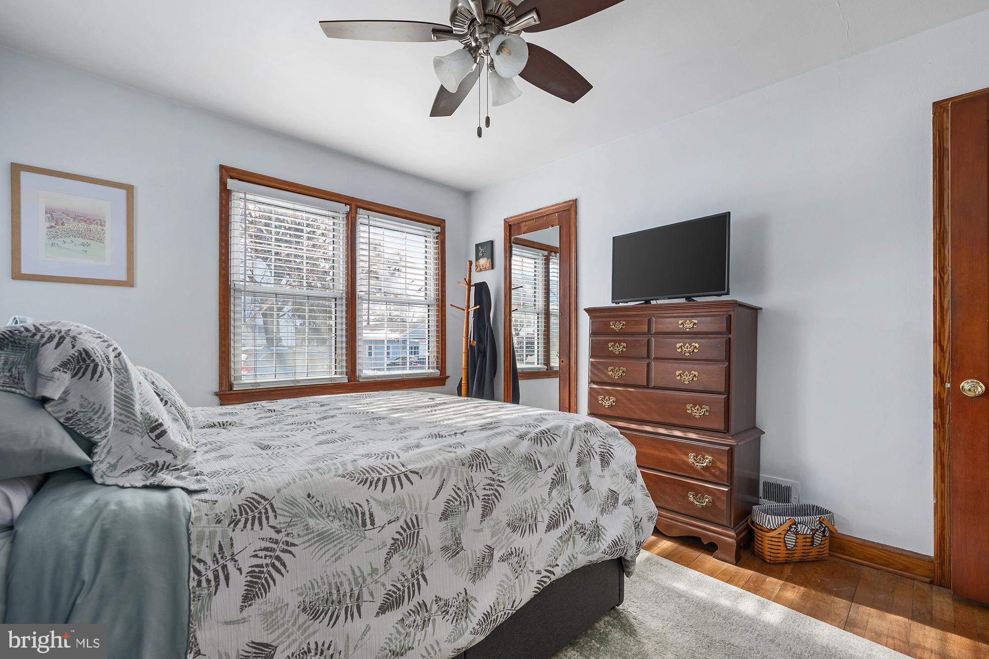 WESTMINSTER ELECTION DISTRICT - Residential