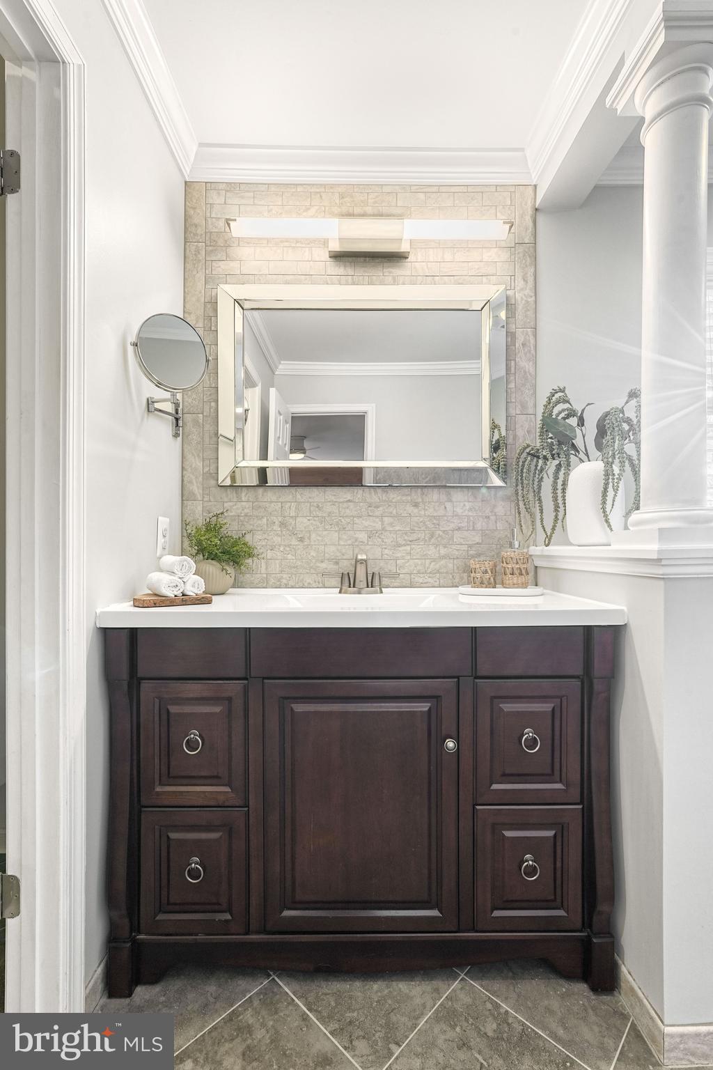 SMITHS PURCHASE - Residential