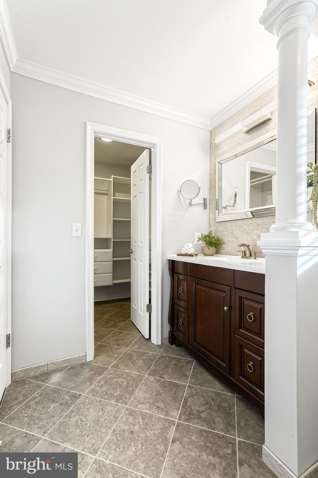 SMITHS PURCHASE - Residential