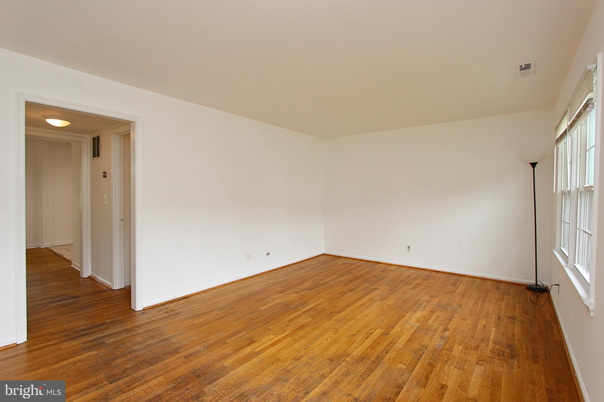 209 OVERLOOK COURT