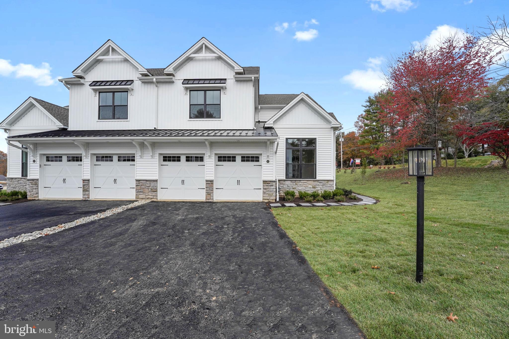 SAWMILL COURT - Residential