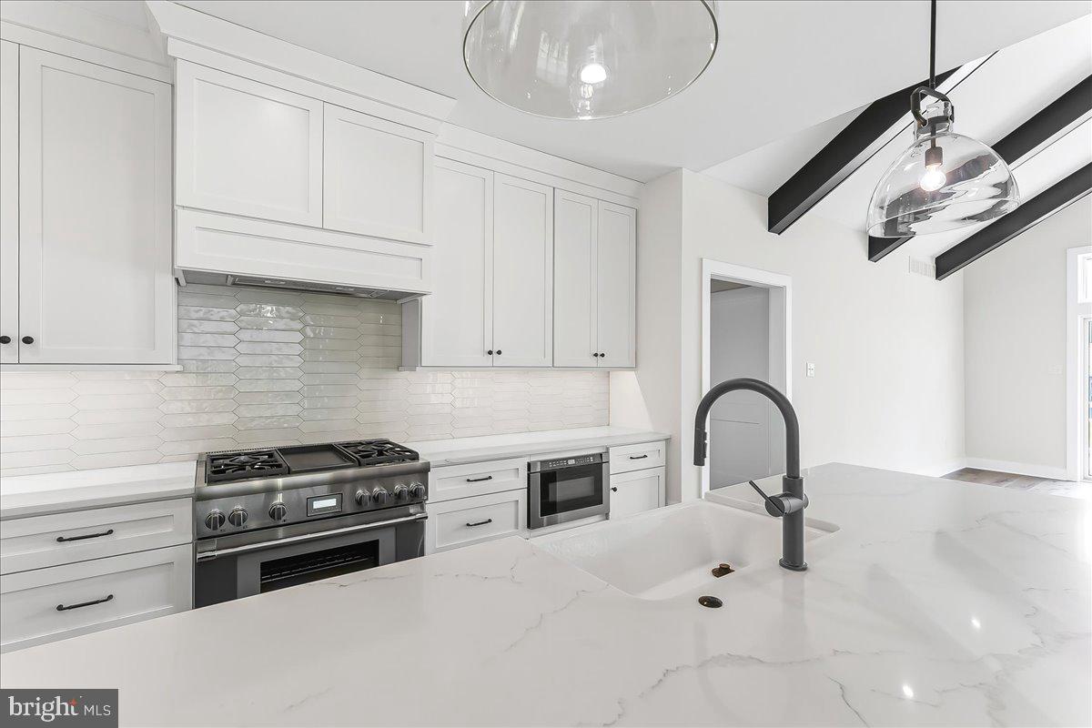 SAWMILL COURT - Residential