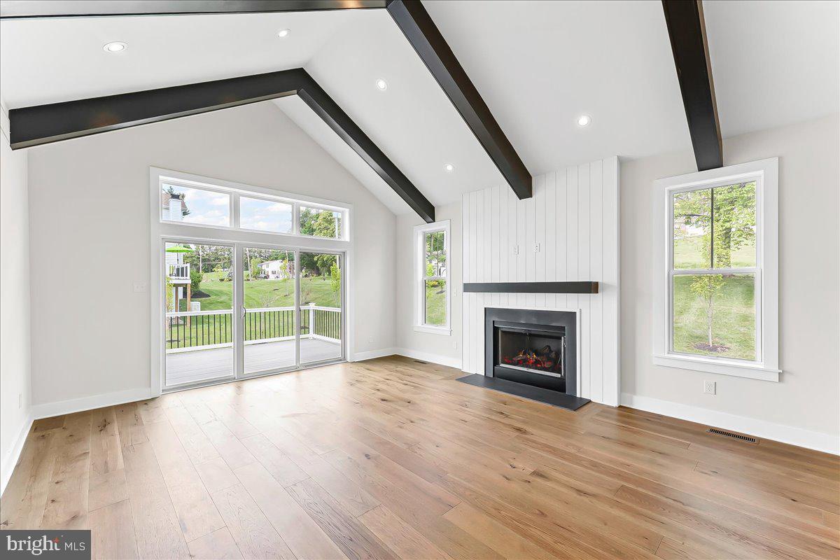 SAWMILL COURT - Residential