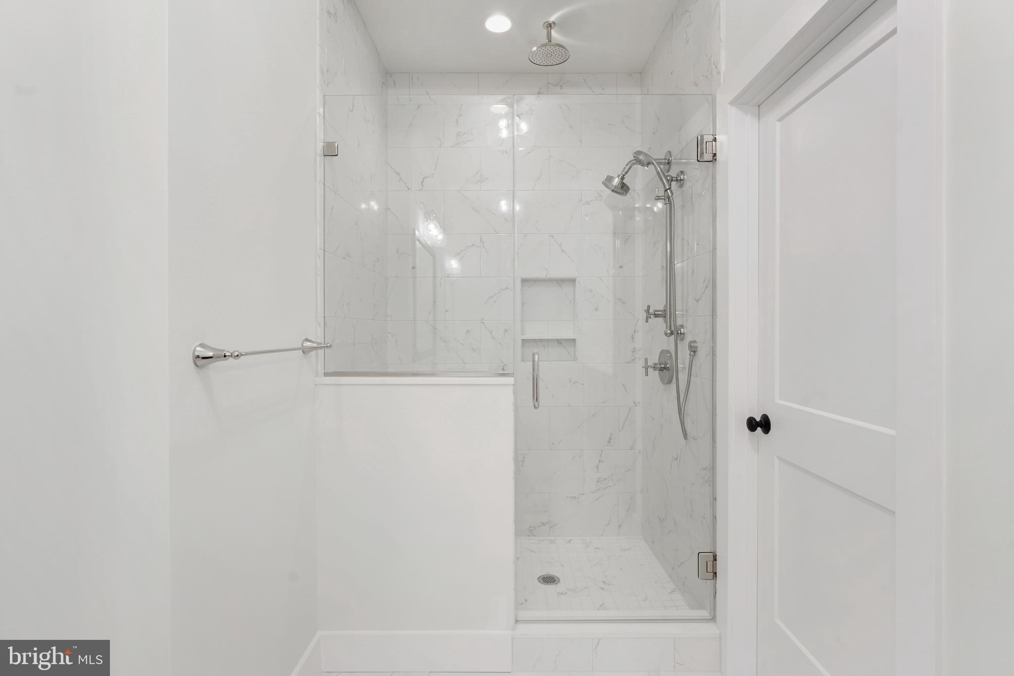 SAWMILL COURT - Residential