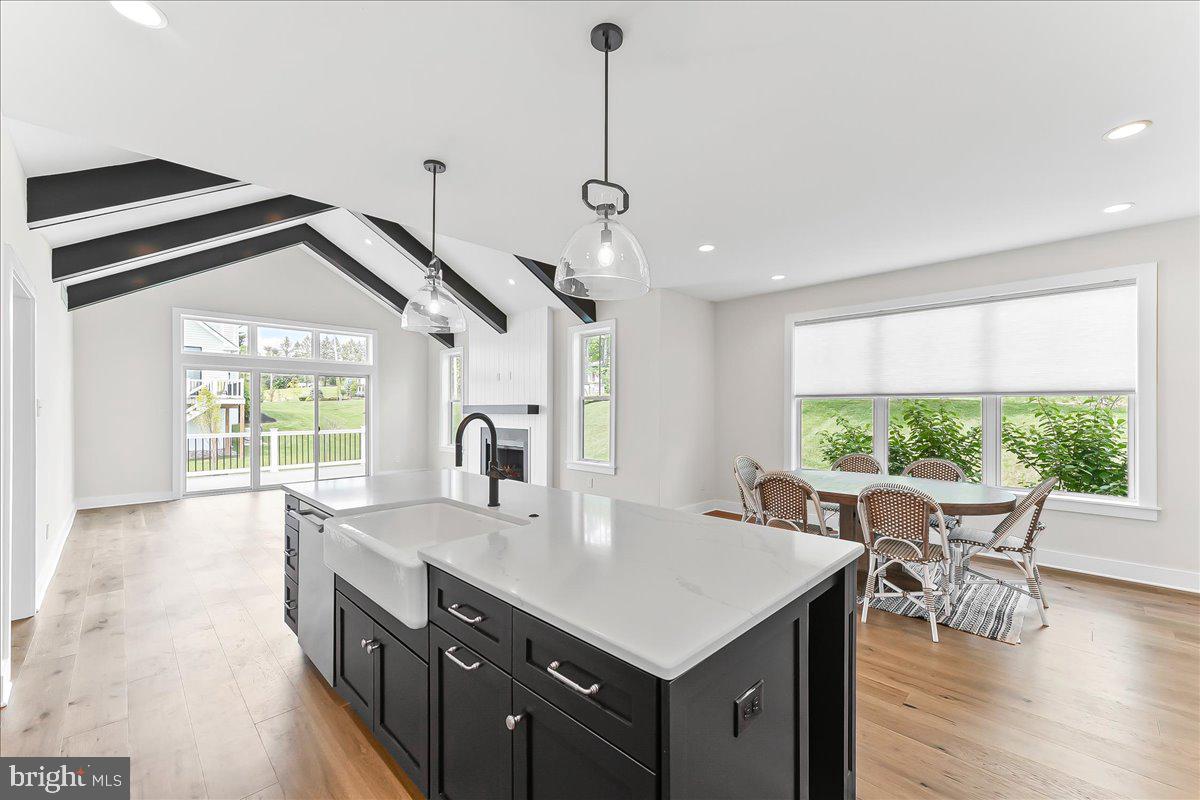 SAWMILL COURT - Residential