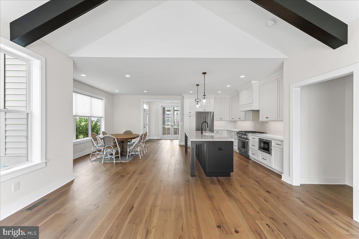 SAWMILL COURT - Residential