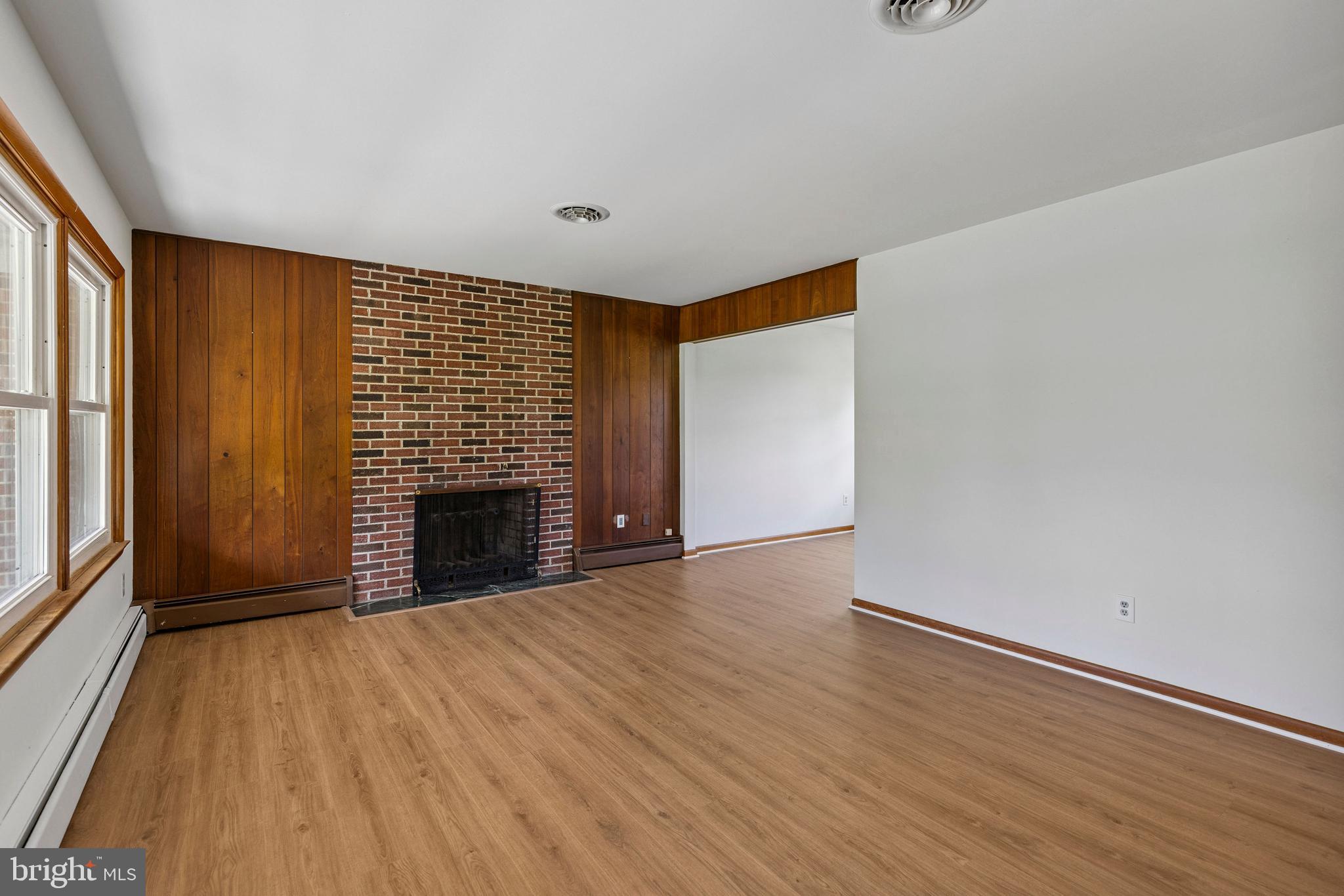 500 PLUMTREE ROAD