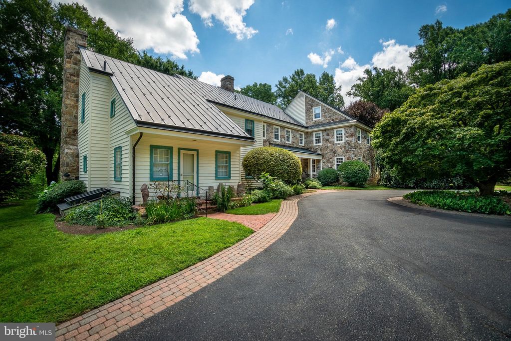 Photo of 1255 Hollow Road, CHESTER SPRINGS, PA 19425 (MLS # PACT2100380)