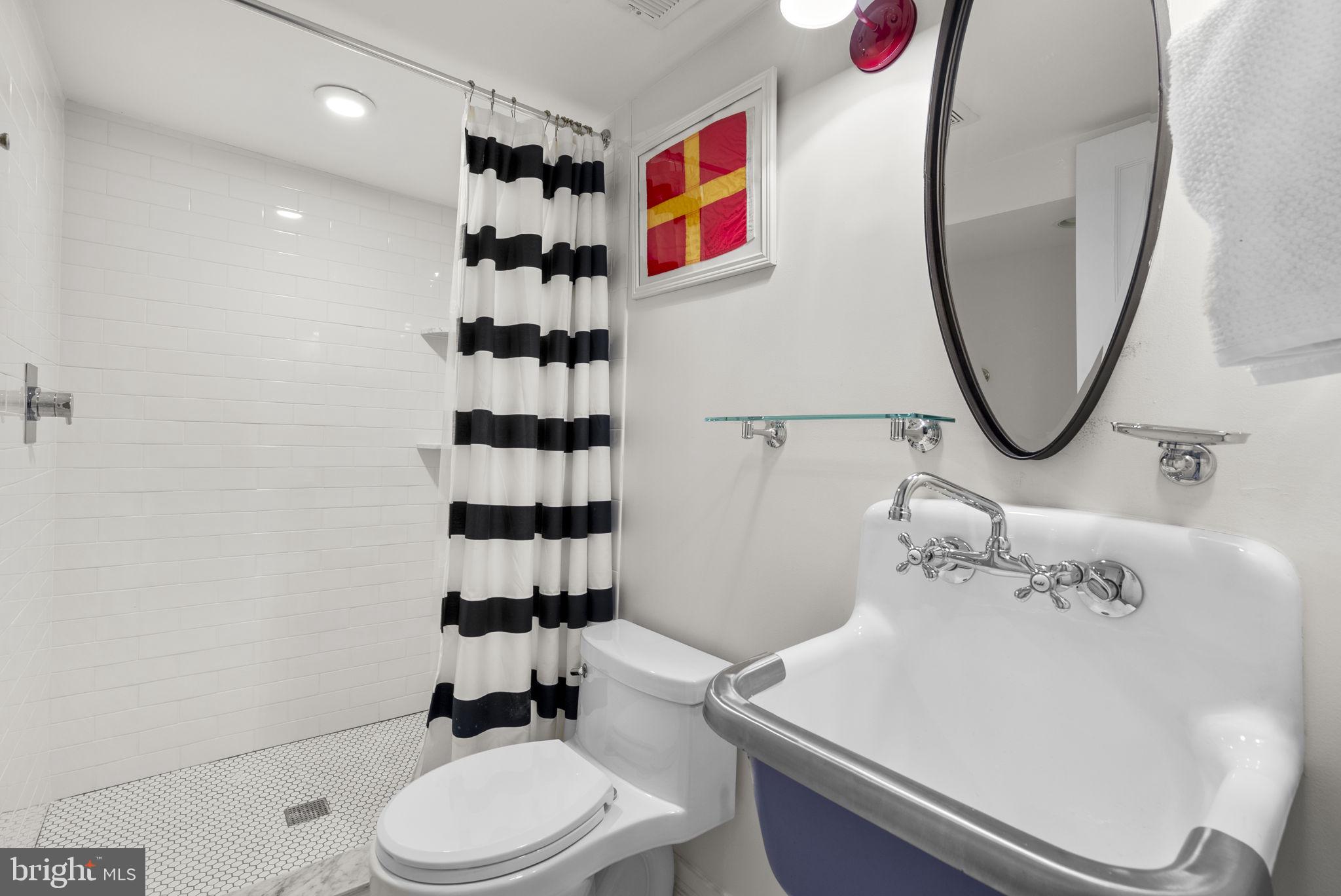 LINSTEAD ON THE SEVERN - Residential