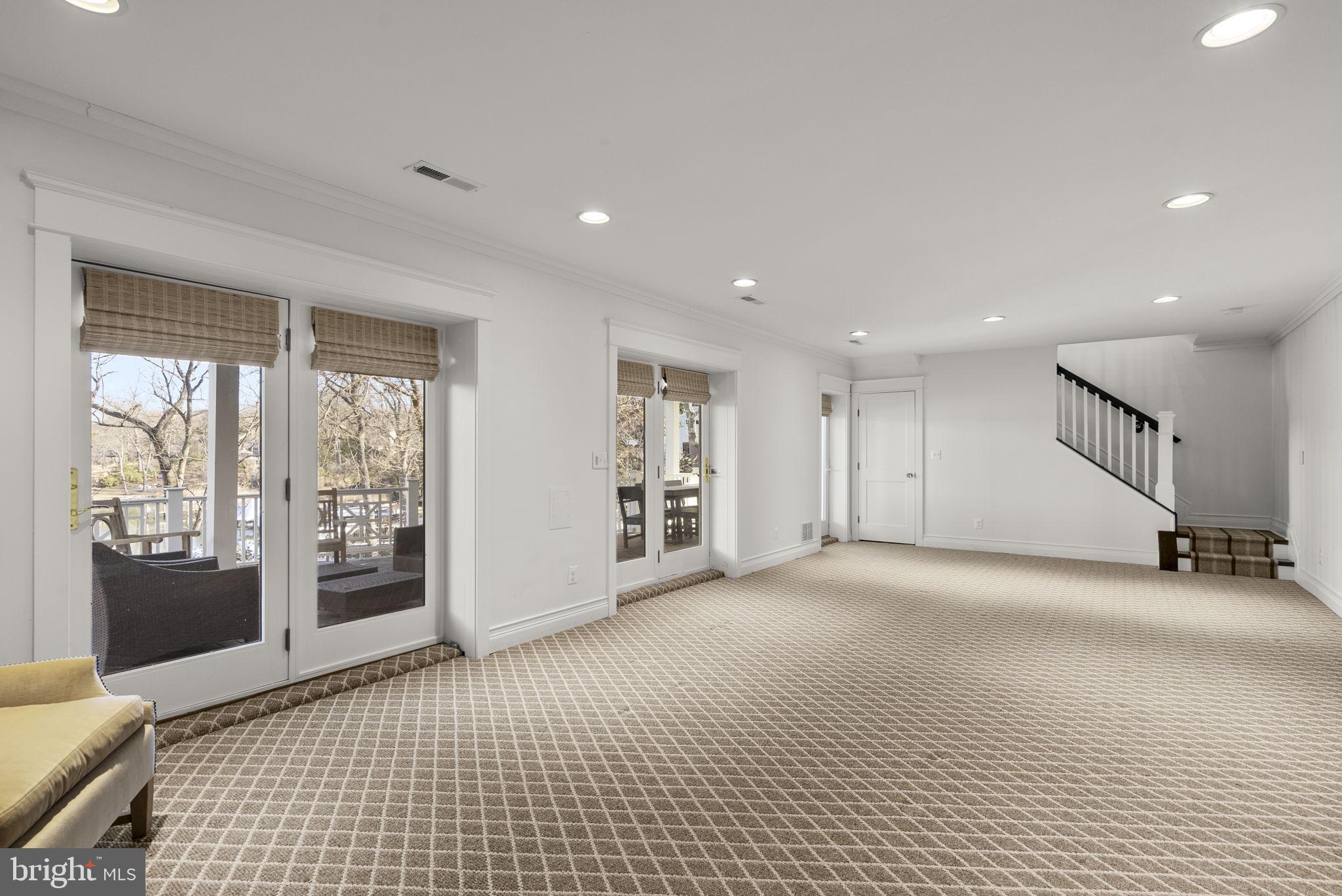 LINSTEAD ON THE SEVERN - Residential