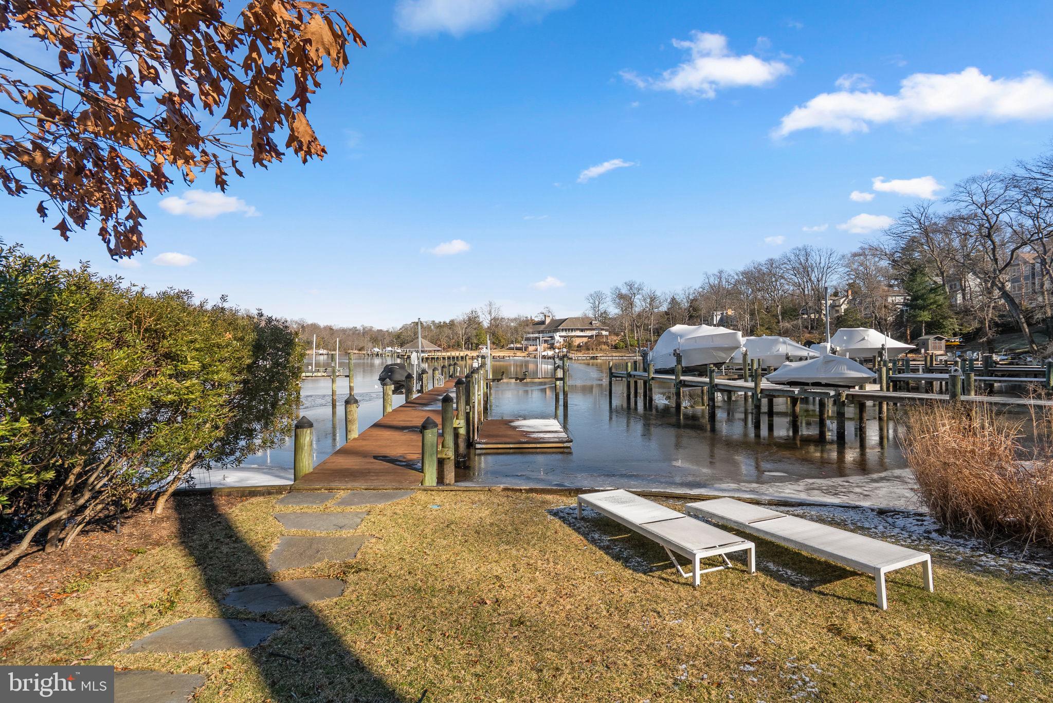 LINSTEAD ON THE SEVERN - Residential