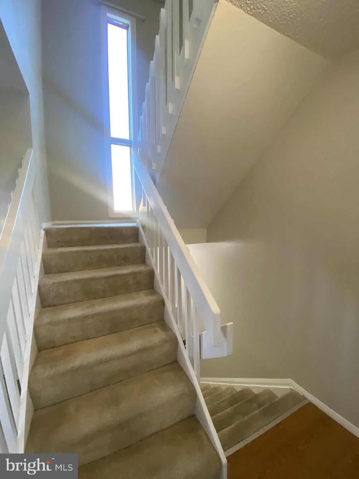 MARINE OAKS VILLAGE - Residential Lease