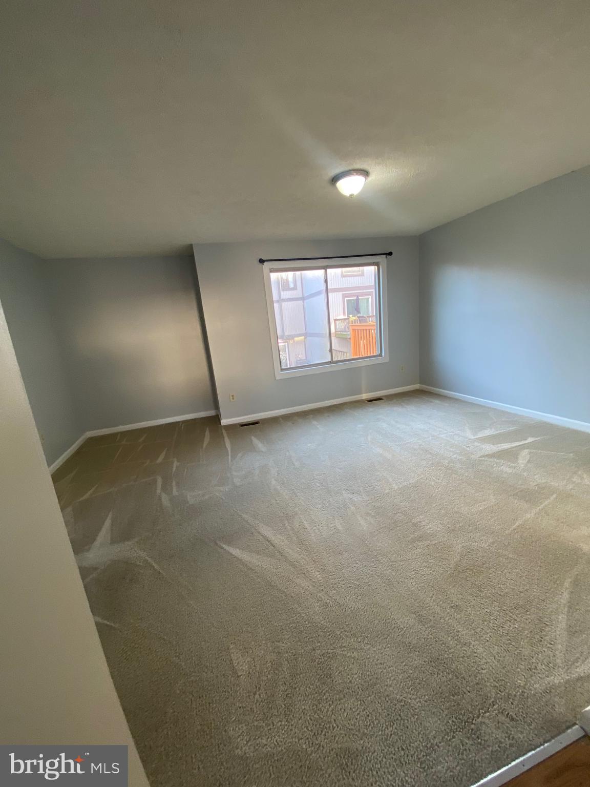 MARINE OAKS VILLAGE - Residential Lease