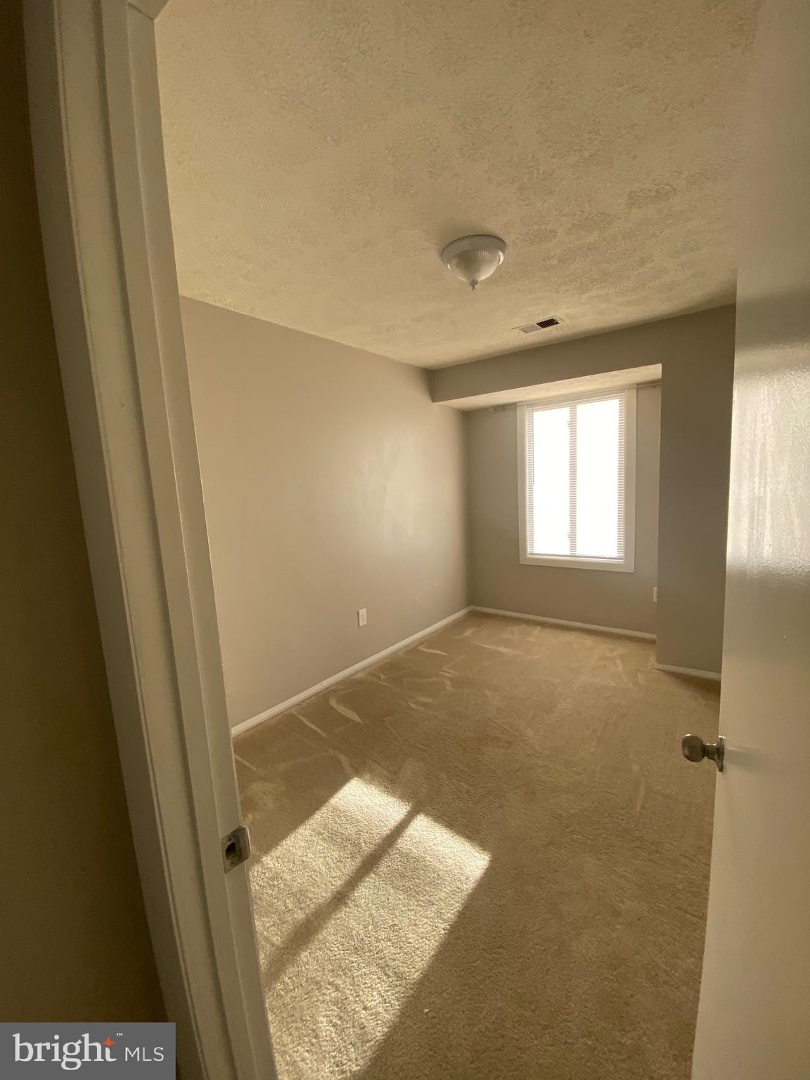 MARINE OAKS VILLAGE - Residential Lease